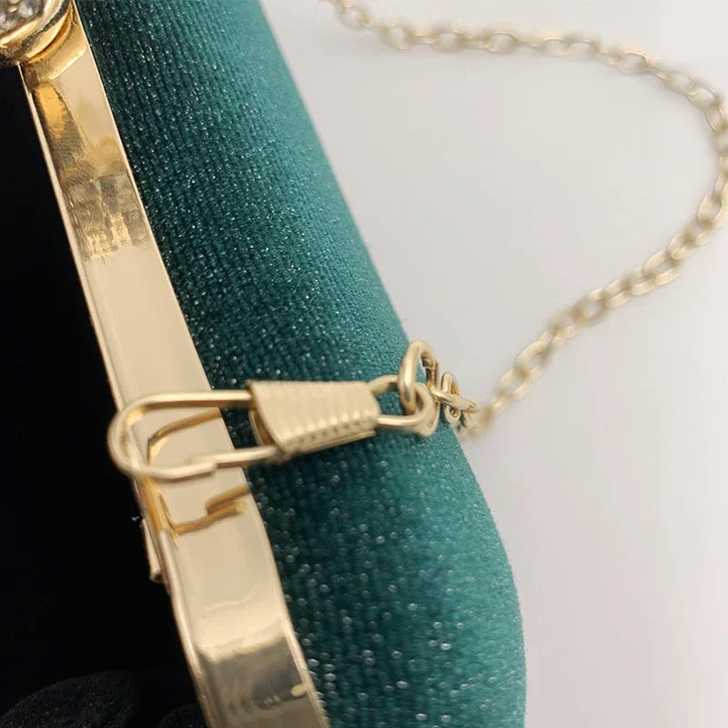 Clutch Feminina de Luxo - Design Vintage e Elegante