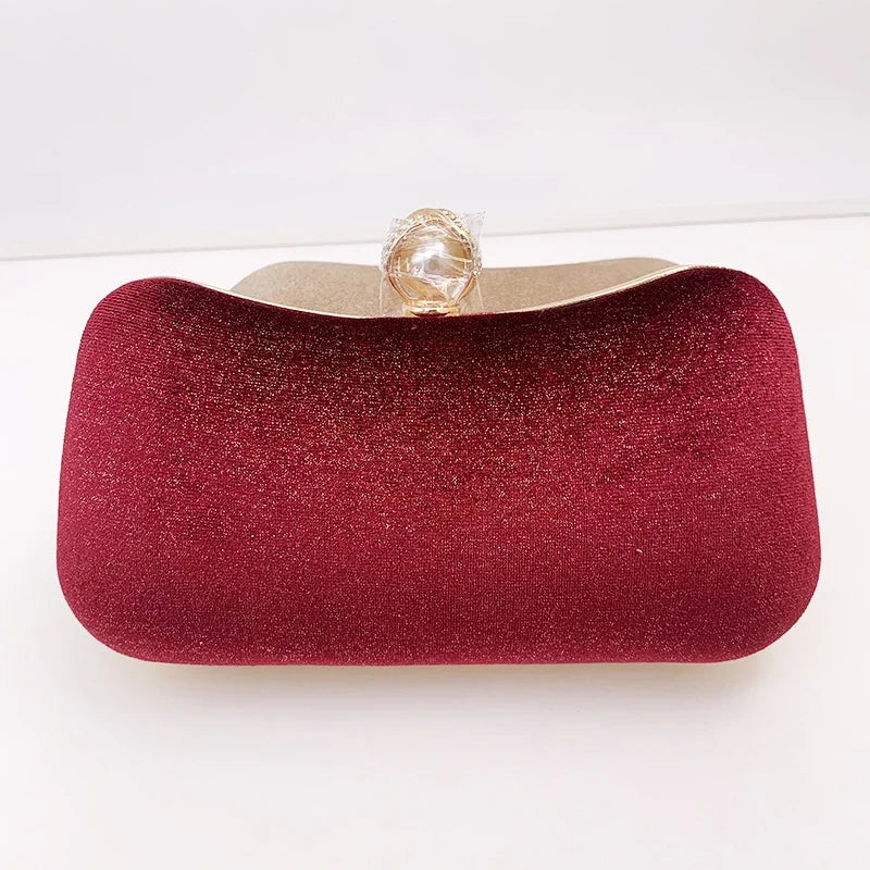 Clutch Feminina de Luxo - Design Vintage e Elegante
