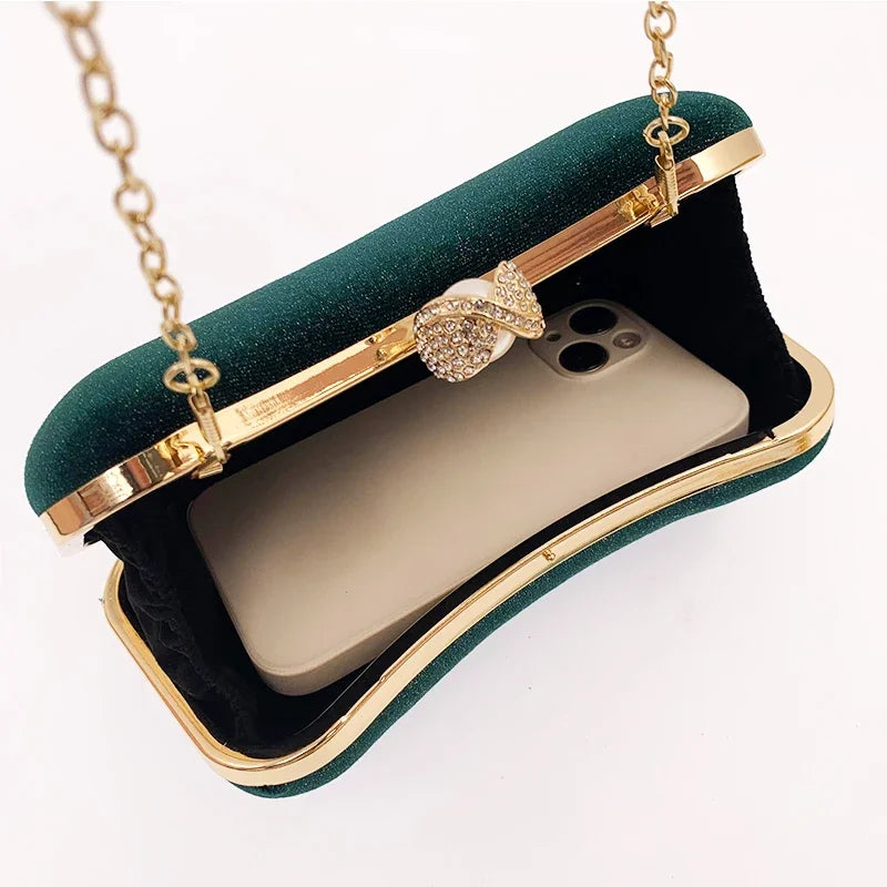 Clutch Feminina de Luxo - Design Vintage e Elegante