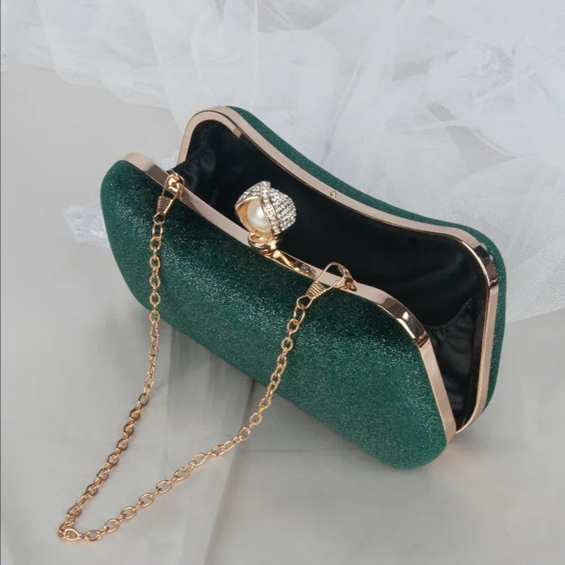 Clutch Feminina de Luxo - Design Vintage e Elegante
