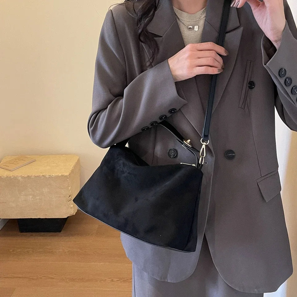 Mala Vintage Chic – Elegância Retrô com Toque Moderno