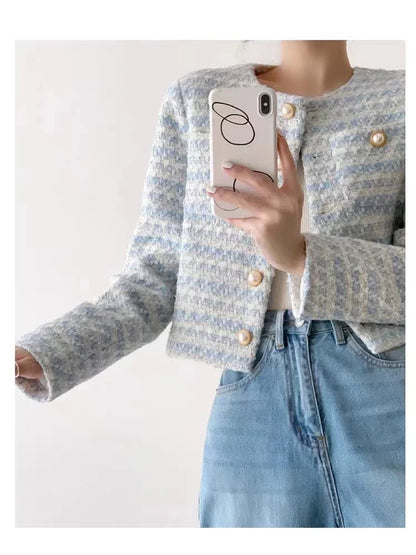 Cardigã Curto em Tweed com Bolso