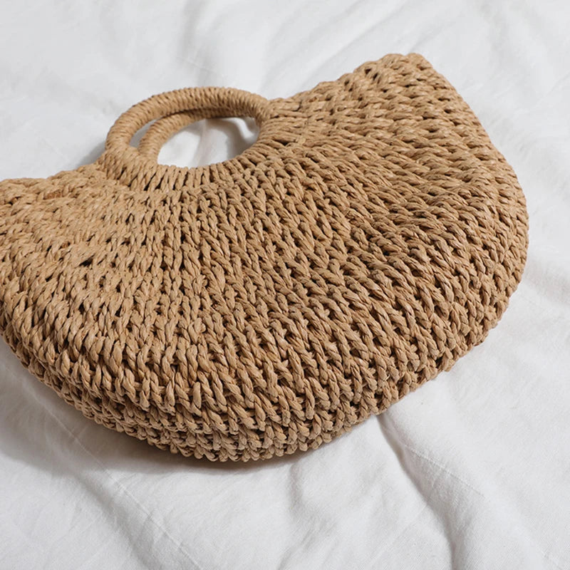 Mala BohoWave – Elegância Artesanal para o Verão
