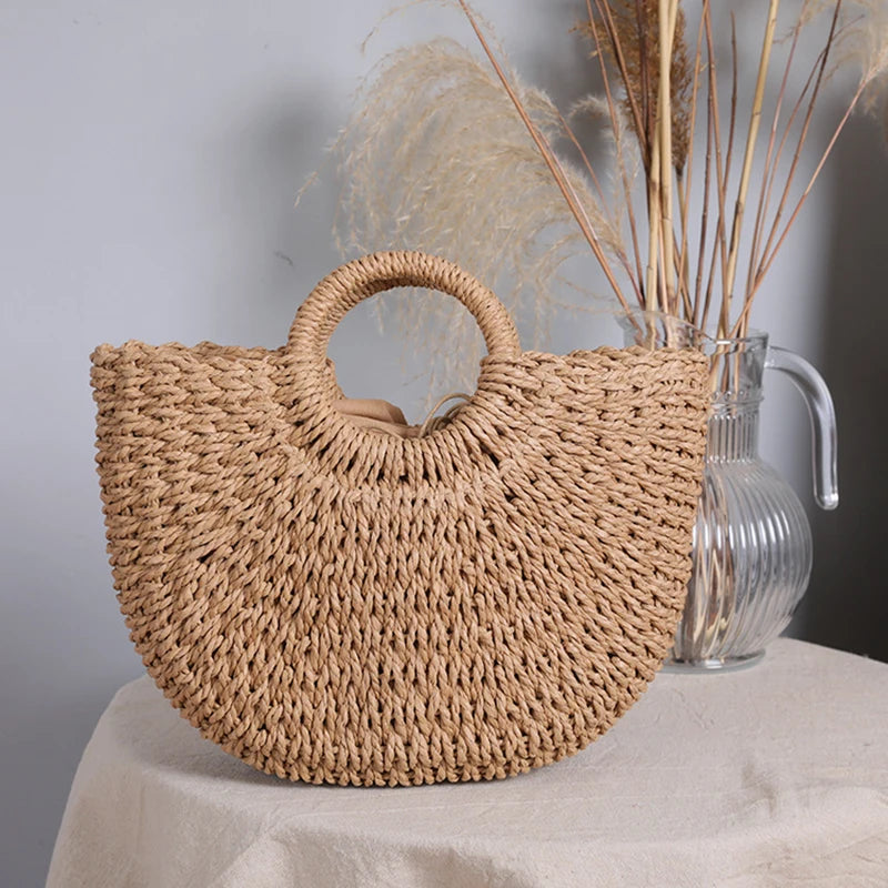Mala BohoWave – Elegância Artesanal para o Verão